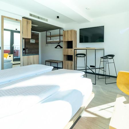 B&B Hotel Albstadt-Hbf Eksteriør bilde