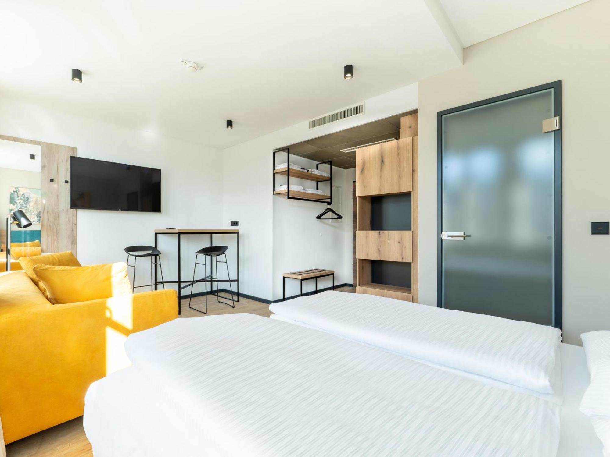B&B Hotel Albstadt-Hbf Eksteriør bilde