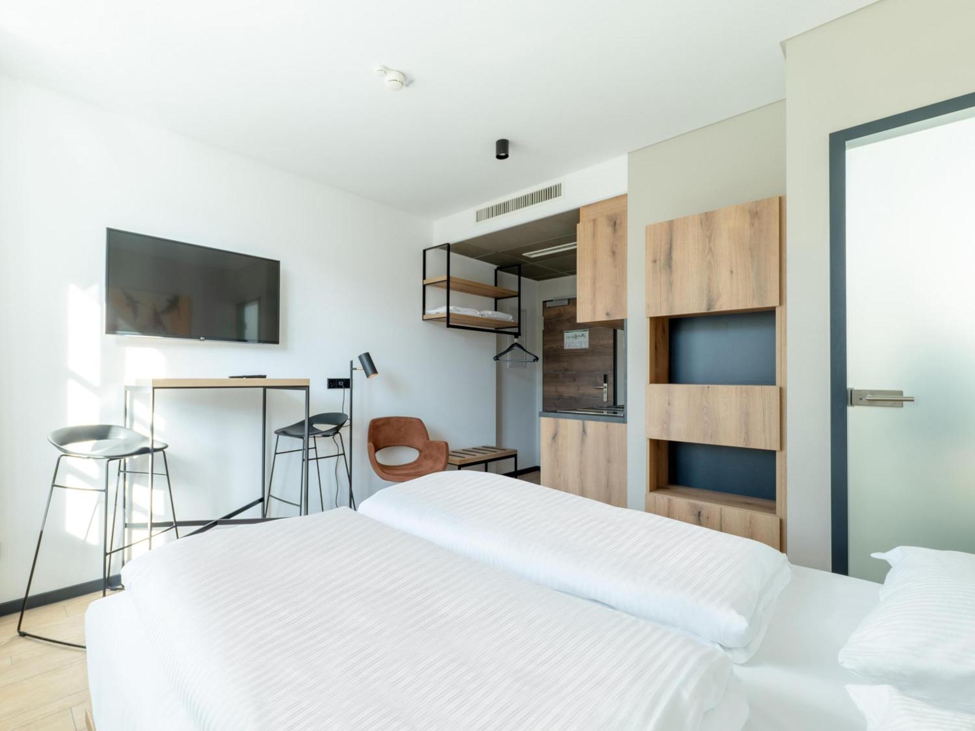 B&B Hotel Albstadt-Hbf Eksteriør bilde