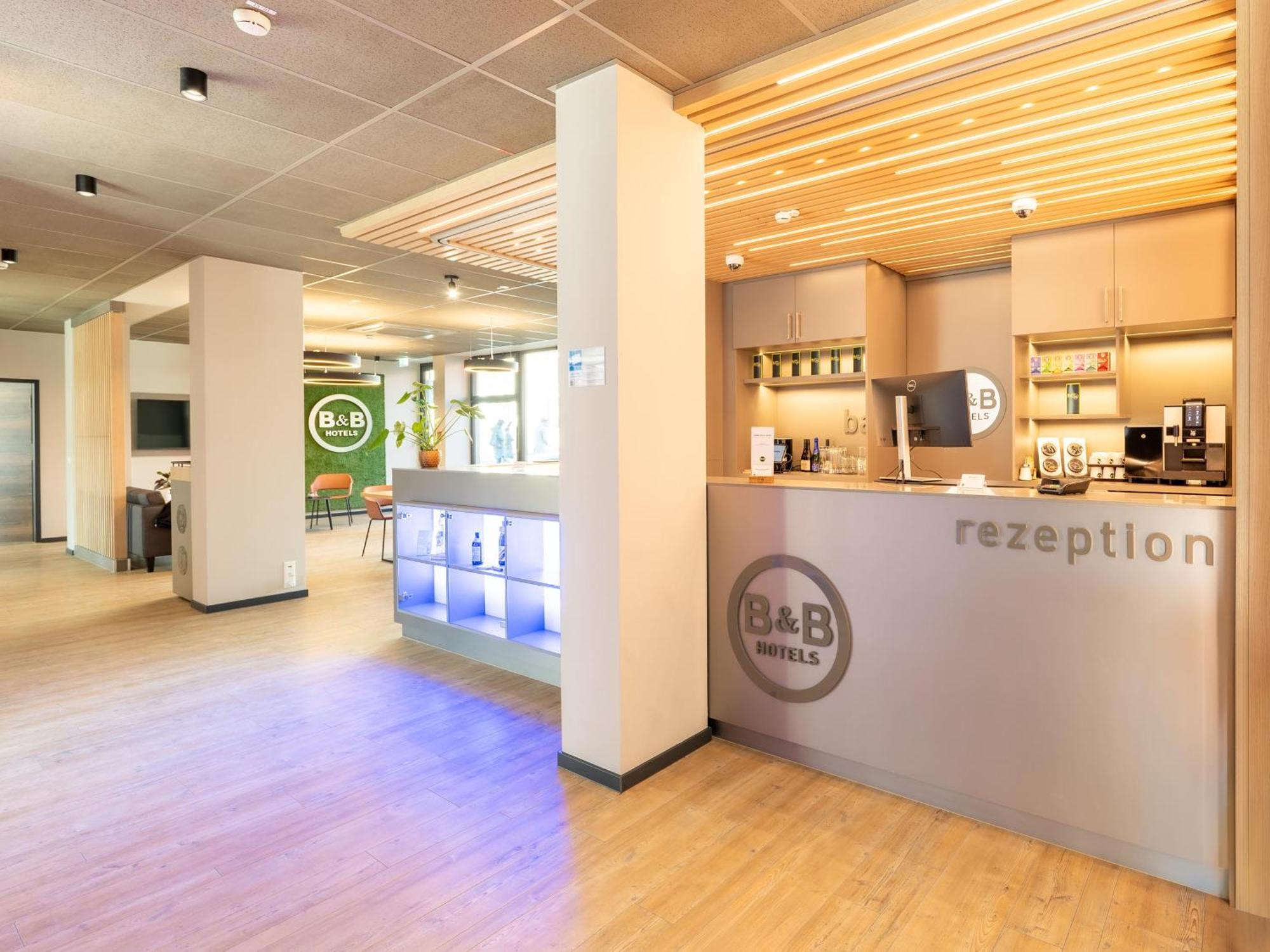 B&B Hotel Albstadt-Hbf Eksteriør bilde